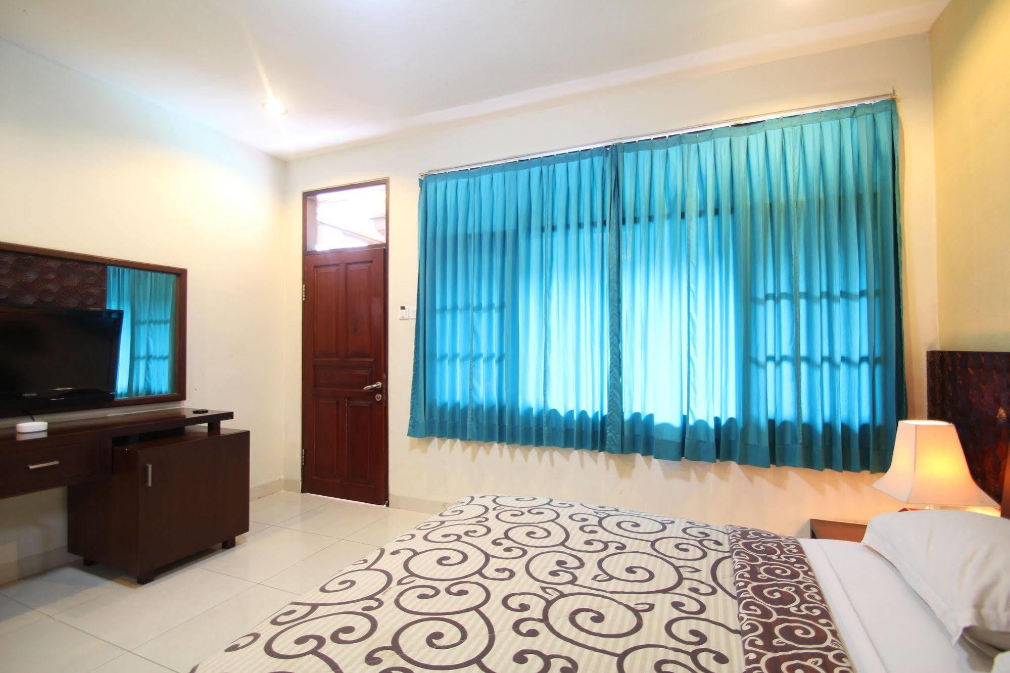 Simpang Inn Hotel Legian Dış mekan fotoğraf