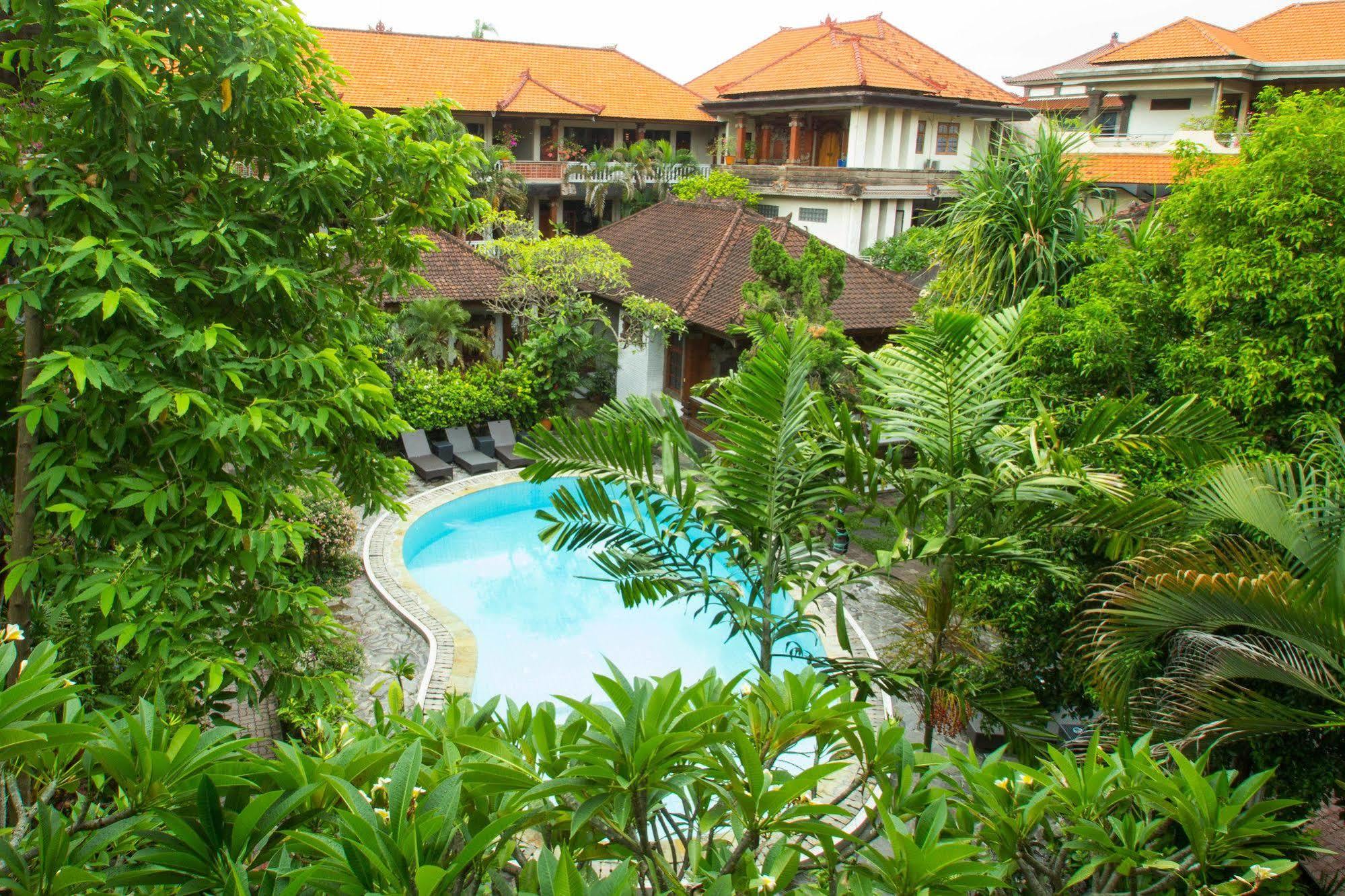 Simpang Inn Hotel Legian Dış mekan fotoğraf